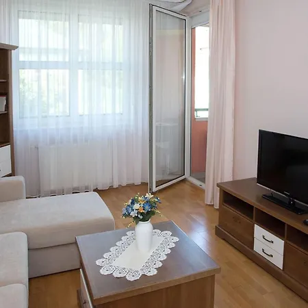 In By Interhome Apartmán